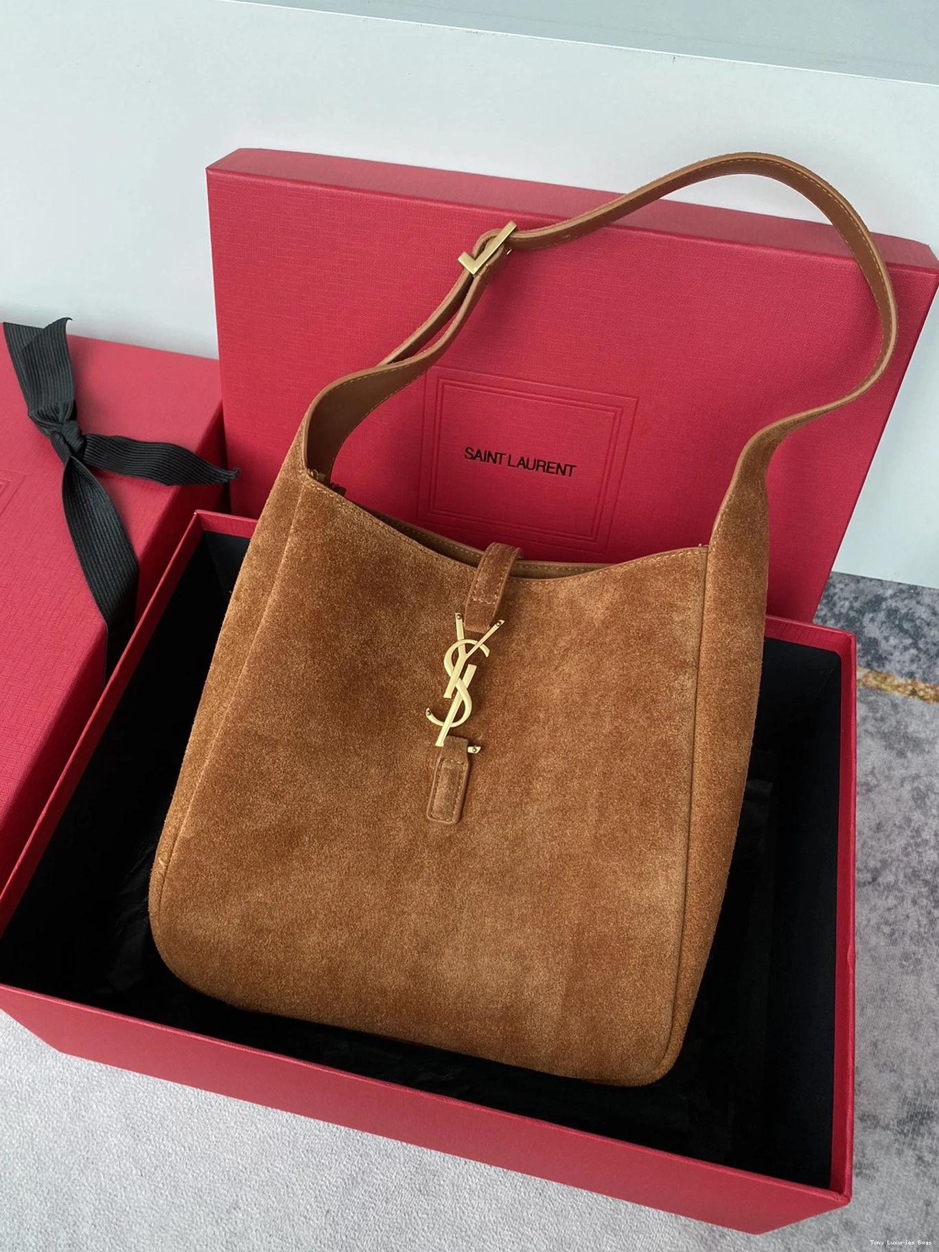 Tony Luxuries 5 BAG-23*22*8CM SMALL HOBO LE À 7 YSL SOFT 0709